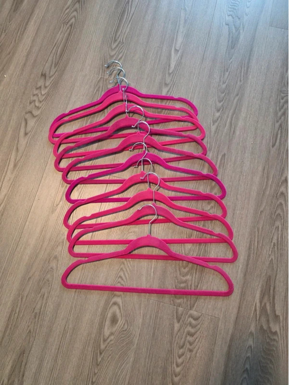 Set of 10 Pink Velvet Clothes Hangers